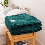 Load image into Gallery viewer, Soft &amp; Cosy Fleece Throw
