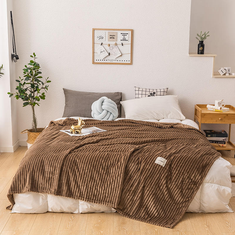 Soft & Cosy Fleece Throw