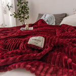 Load image into Gallery viewer, Soft &amp; Cosy Fleece Throw
