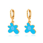 Load image into Gallery viewer, 70s Flower Earrings
