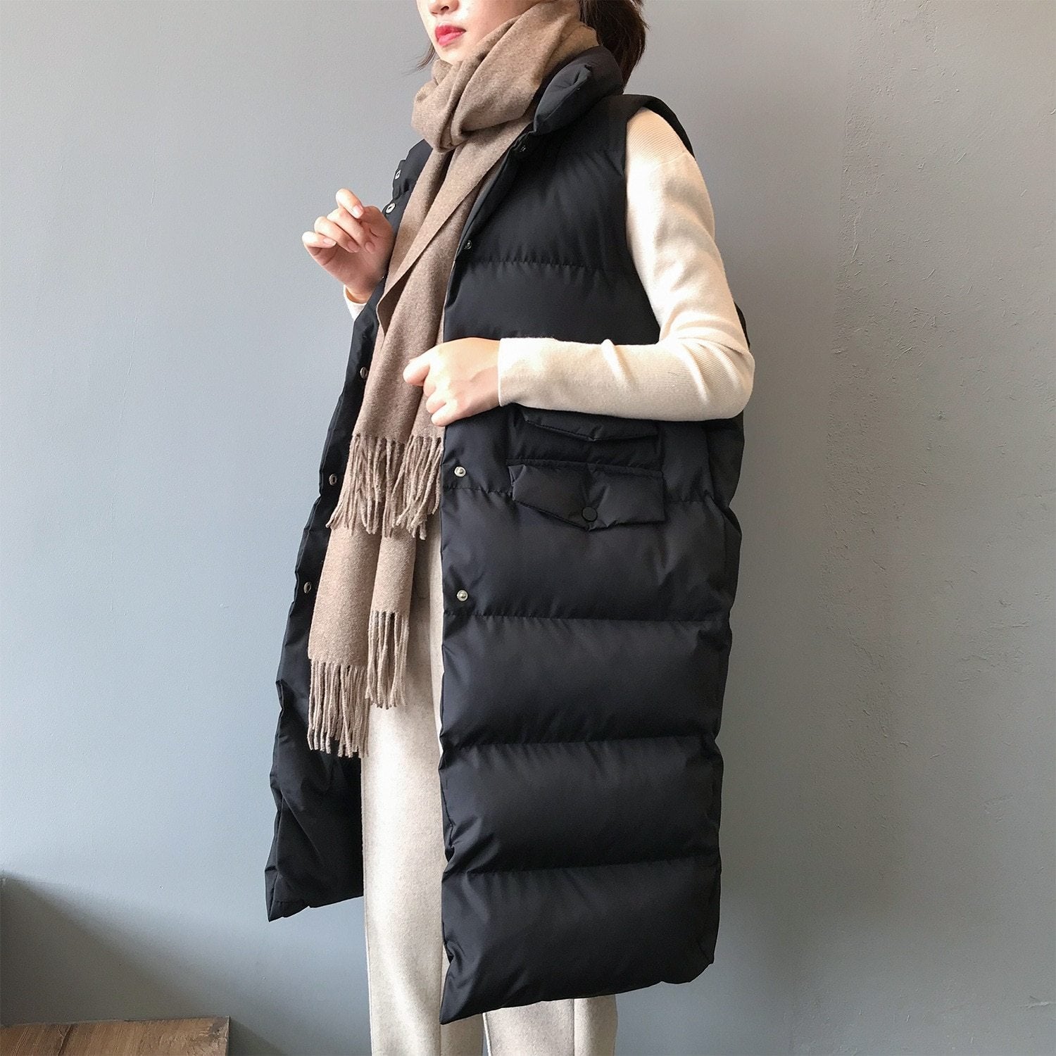 Sleeveless Puffer Jacket - Velantris