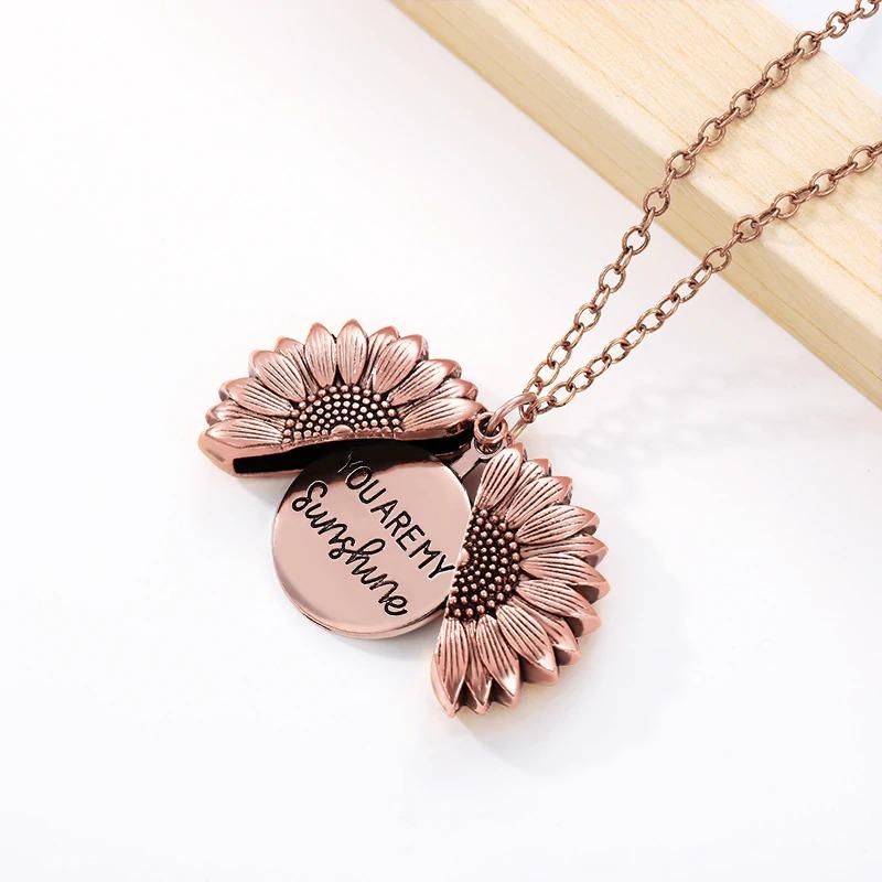 Sunflower Locket Necklace - Velantris